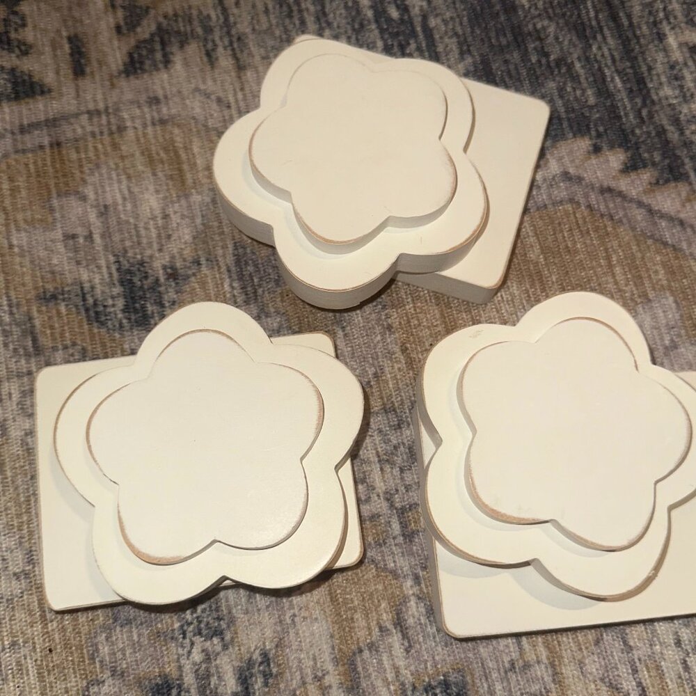 Vintage Pottery Barn Kids quilt holder